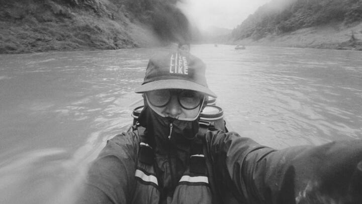 Die Anarchistin trifft auf die Werberin.