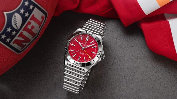 <p>Chronomat der Kansas City Chiefs.</p>