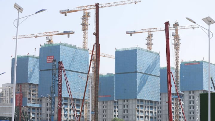 <p>Keine Stütze aus China: Die Wirtschaftsmacht im Osten leidet unter anderem noch immer an der Immobilienkrise, die durch Überinvestitionen ausgelöst wurde.</p>
