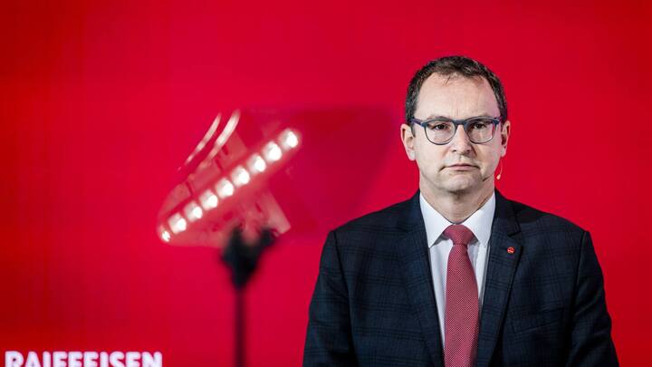 Interimschef Christian Poerschke kehrt auf seinen Posten des Finanzchefs zurück.