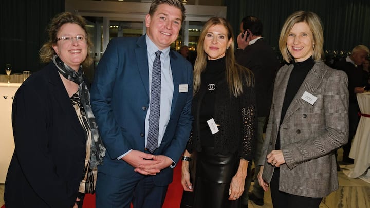 Claudia Köpfli, Ringier Advertising; Stefan Mieczkowski, Deutsche Zentrale für Tourismus; Manuela Gualeni, UBS Switzerland AG; Tanja Hollenstein, Riverside Strategy AG.