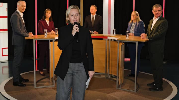 Ladina Heimgartner, CEO Ringier Medien Schweiz, begrüsst das Publikum zum Business Talk.