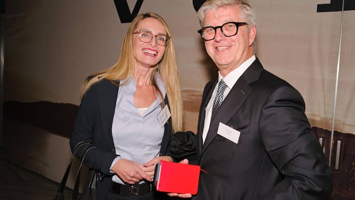 C. Schirm, Bilanz; Armin Guhl, UBS AG.