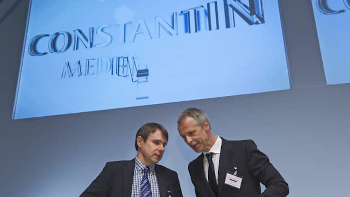 <p>Da arbeiteten sie noch zusammen: Bernhard Burgener (l.) und Fred Kogel, Aufsichtsratsvorsitzender der damaligen Constantin Medien. Später entbrannte zwischen den beiden ein Streit um die Kontrolle, den Burgener letztlich gewann. (Archivbild 2011)</p>