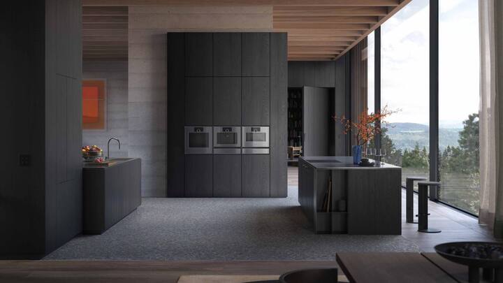 Chefdesigner Sven Baacke prägt die Funktionalität und die Ästhetik von Gaggenau.