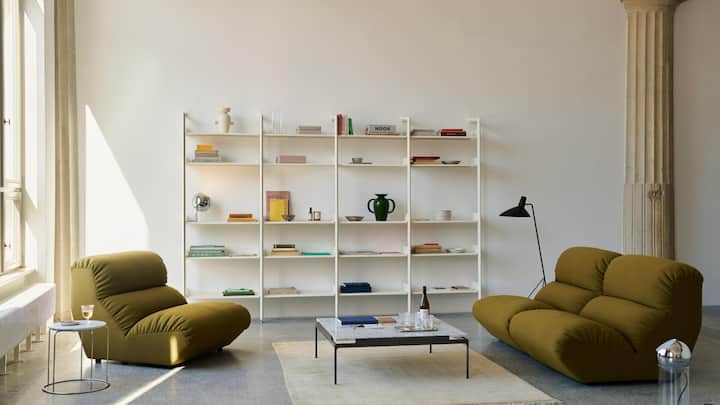 <p>Der gute Ton: Grün weckt Räume auf und wirkt beruhigend.</p>
<p>www.andtradition.com</p>