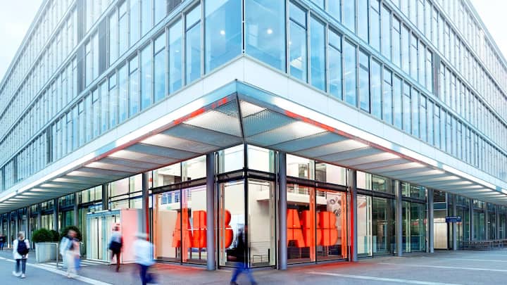 <p>Die ABB sieht heute nicht mehr so aus wie noch vor zehn, zwanzig oder dreissig Jahren. Gehört Wandel zur DNA?</p>