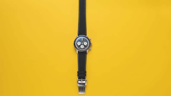 Navitimer B01 Chronograph Aston Martin Aramco Formula OneTM Team