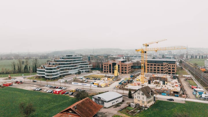 Die Partners Group steht fürs Zuger Unternehmertum schlechthin. 1996 gegründet, ist das Baarer Private-Equity-Haus Leuchtturm auf dem Zuger Finanzplatz.