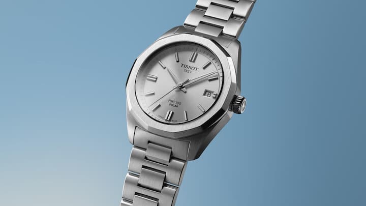 <p>Tissot Solar</p>