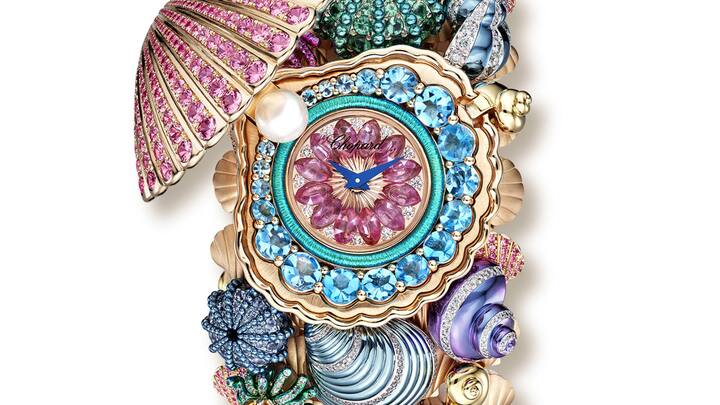 <p>Muscheln vom Strand und die Leichtigkeit der Karibik waren die Inspiration für die preisgekrönte Laguna High-Jewellery Secret Watch von Chopard.</p>