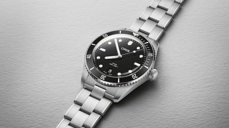 01 733 7795 4054-Set - Divers Date