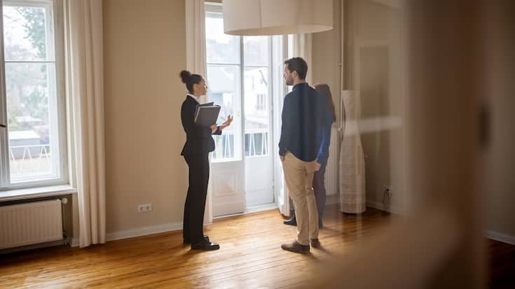 Immobilienmakler Hausbesichtigung