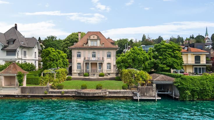 Villa