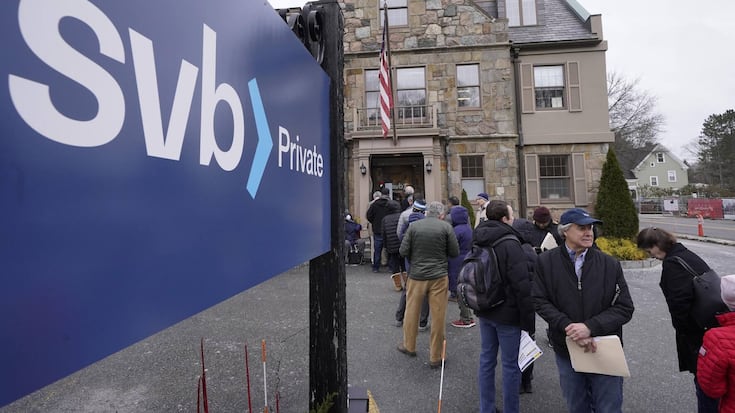 Bank Collapse Economy Federal Reserve