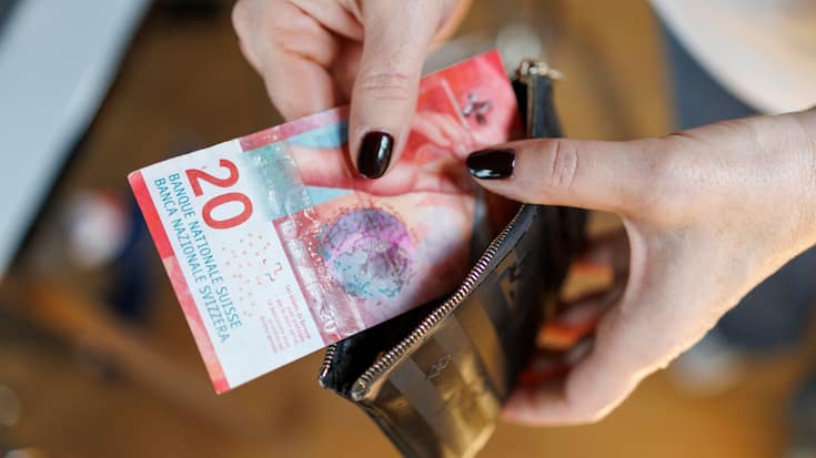 Schweizer 20 Franken Note in einem Portemonnaie. 