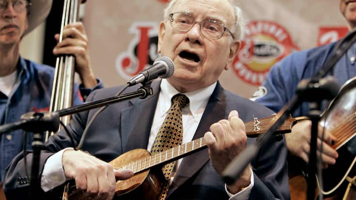 <p>Warren Buffett mit Ukulele.</p>