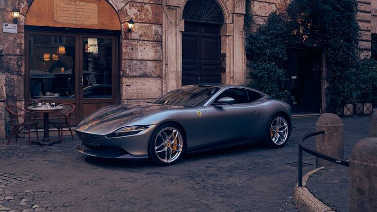 Auto Ferrari Roma