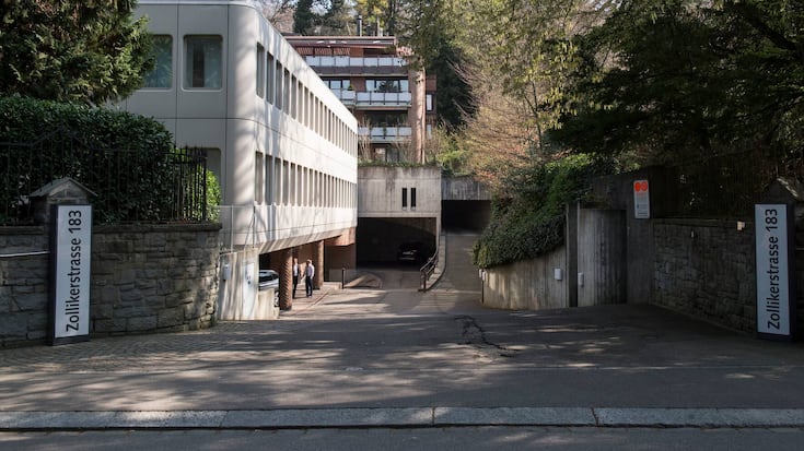 SCHWEIZ BANK GAZPROMBANK