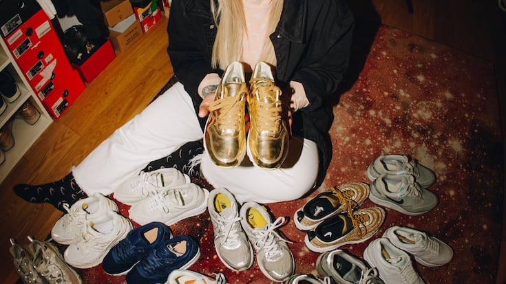 Sneakersammlerin Jess Huber aus Zürich. (Bilanz 02/22) 