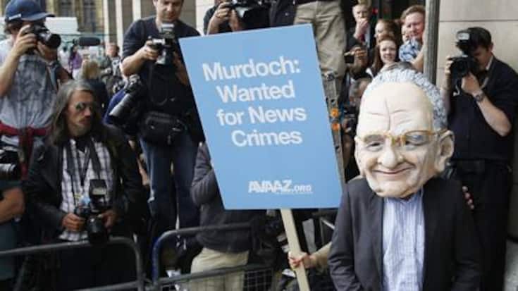 murdoch_protest_20_07_0_0.jpg