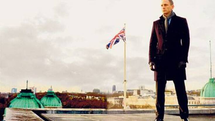s45_skyfall-daniel-craig-image.jpg