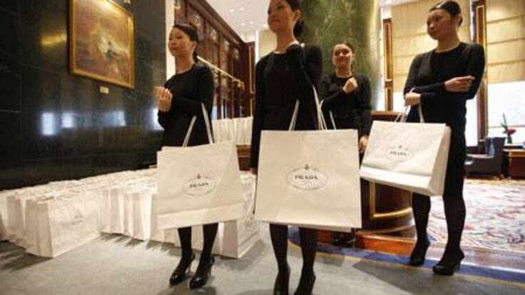 prada_0_0.jpg