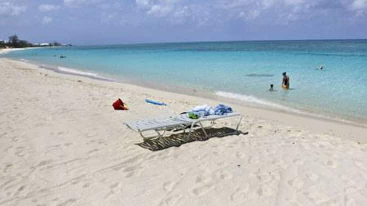 cayman-islands-strand-steuerbetrug_0.jpg