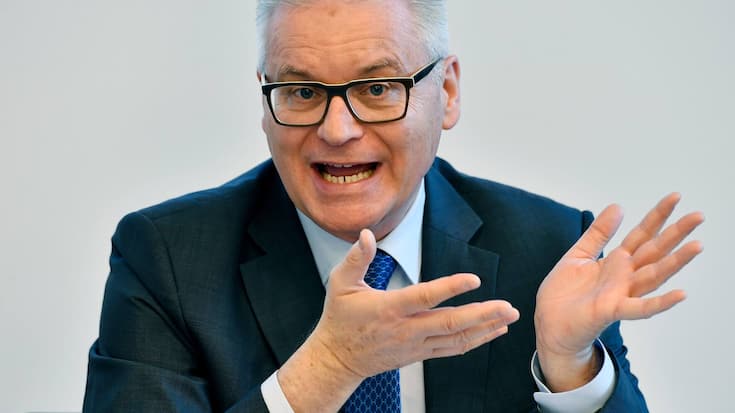 SCHWEIZ SICHERHEITSTECHNOLOGIE DORMA + KABA