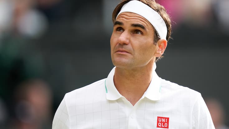 Jul 7, 2021; London, United Kingdom; Roger Federer (SUI) seen playing Hubert Hurkacz (POL) in the quarter finals at All England Lawn Tennis and Croquet Club. Mandatory Credit: Peter van den Berg-USA TODAY Sports/Sipa USA *** Local Caption *** 34032329