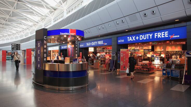 Switzerland, Zurich, airport, duty free shopping area Switzerland, Zurich, airport, duty free shopping area (KEYSTONE/PHOTONONSTOP/Tibor BOGNAR)
