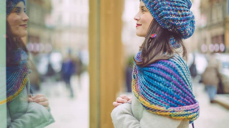 Schaufenster Spiegel Frau