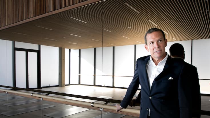 Daniel Grieder, CEO Tommy Hilfiger, Portrait, Einzelportrait, Europa, Niederlande, Amsterdam, 26.09.2018|| hier im Betriebseigenen Yogastudio, das die Mitarbeiter nutzen koennen