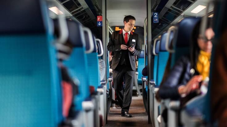 SBB Kontrolleur Zug Billett