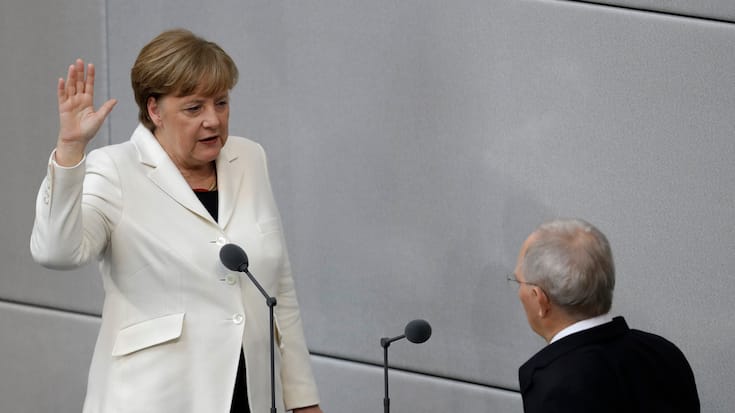 Bundeskanzlerin Angela Merkel wird vereidigt