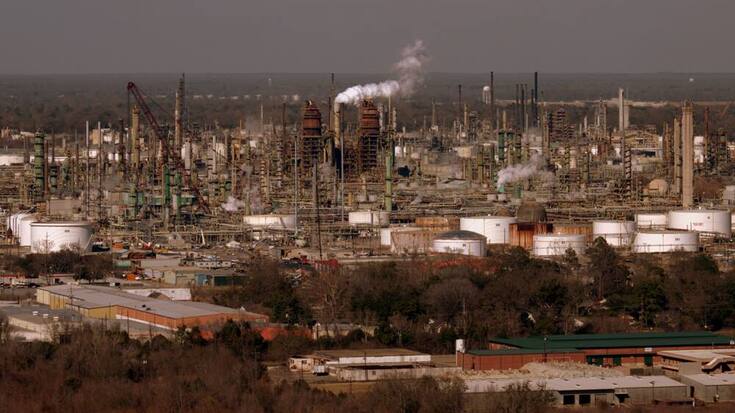 olraffinerie-usa.jpg