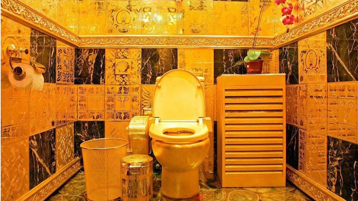 superreiche-usa-westeuropa-asien-kredite-luxus-uhnwi-toilette-badezimmer-gold-leveraged-finance.jpg