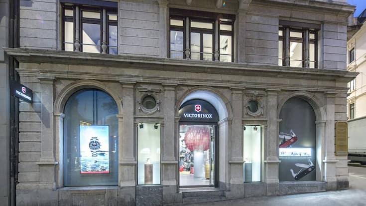 victorinox-flagship-zurich.jpg