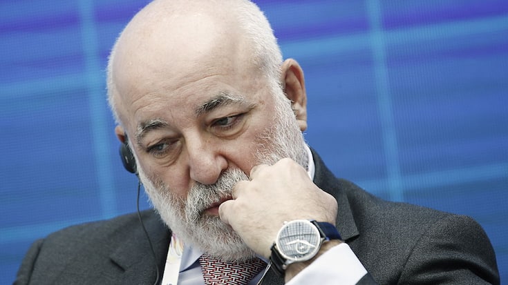MOSCOW, RUSSIA - MAY 30, 2016. The chairman of the board of directors at Renova Group, Viktor Vekselberg, at the 8th Atomexpo International Forum organised by Russia's Rosatom State Nuclear Energy Corporation in Gostiny Dvor Exhibition Centre. Alexander Shcherbak/TASS (Photo by Alexander Shcherbak\TASS via Getty Images)