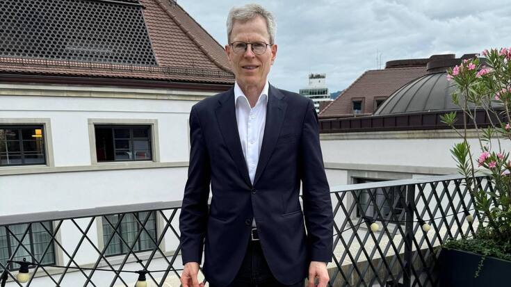 BIL 08/24 ST Wie Bitte Thomas Sprecher