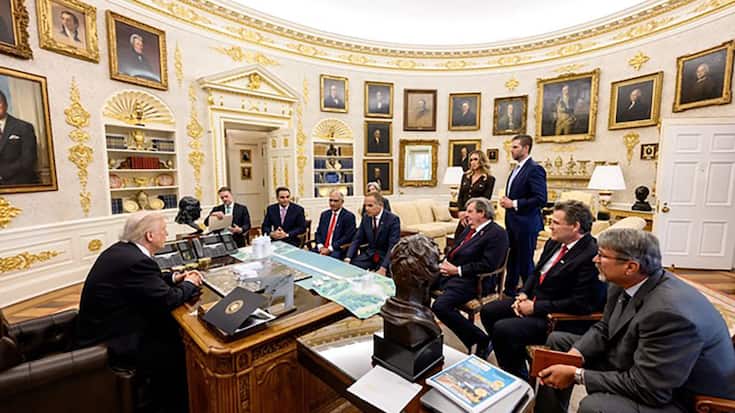 <p>Ringen um Zölle: Donald Trump und die sechs Schweizer im Oval Office</p>