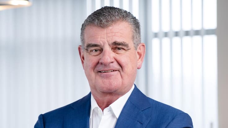 <p>Die SBB vergibt den Milliardendeal an Siemens Mobility. Stadler-Chef Peter Spuhler prüft eine Beschwerde gegen den Entscheid. </p>