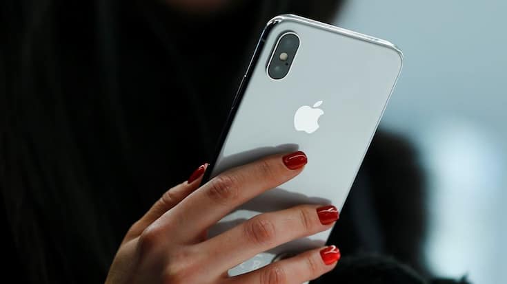 iPhone X