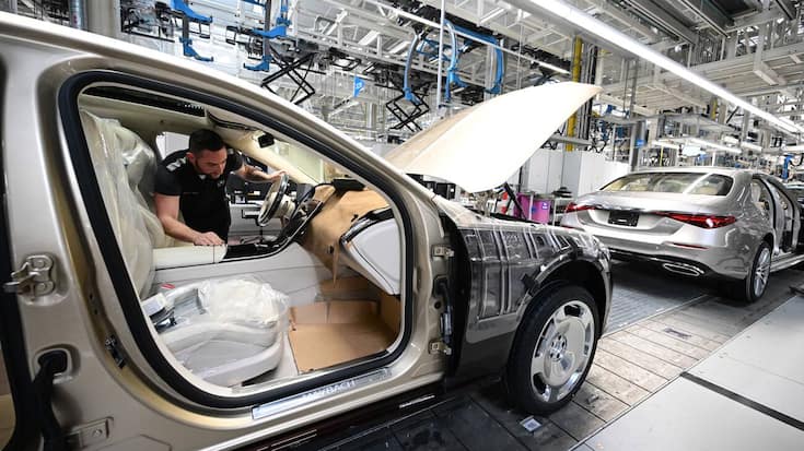 DEUTSCHLAND AUTOINDUSTRIE - MERCEDES-BENZ