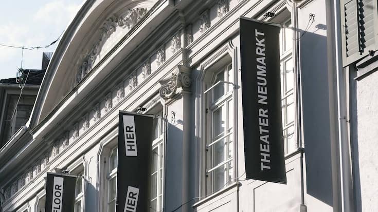 SCHWEIZ KULTUR THEATER NEUMARKT