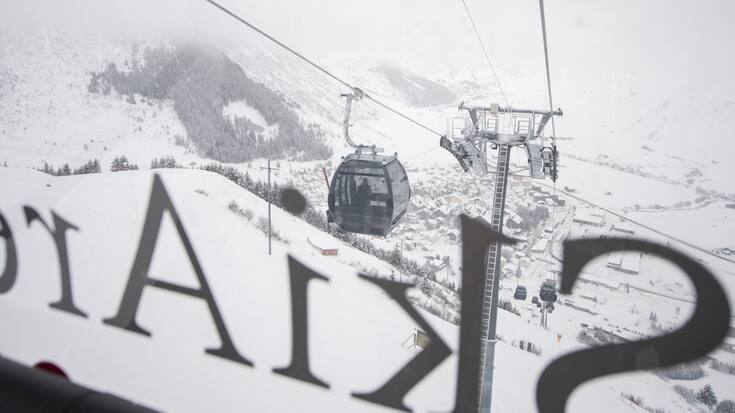 Skiarena_Andermatt_Sedrun_Samih_Sawiris_Schnee.JPG