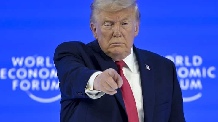 KEYPIX - US President Donald Trump gestures after his special address at the 56th annual meeting of the World Economic Forum, WEF, in Davos, Switzerland, Wednesday, January 21, 2026. The meeting under the topic "A Spirit of Dialogue" brings together entrepreneurs, scientists, corporate and political leaders in Davos and takes place from January 19 to 23 in Davos.(KEYSTONE/Gian Ehrenzeller)