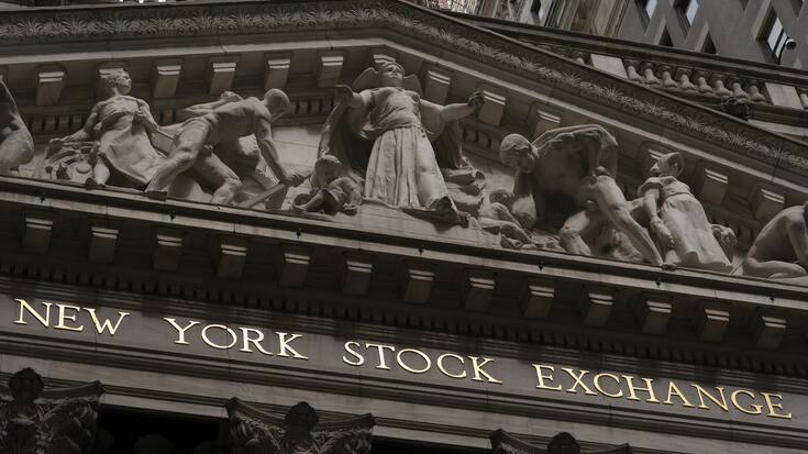 Vorderseite der New York Stock Exchange in New York. 