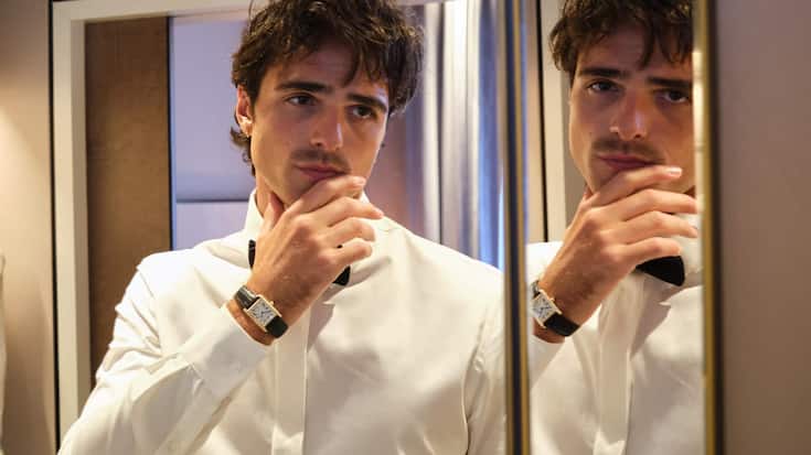 Jacob Elordi trägt Tank Louis Cartier