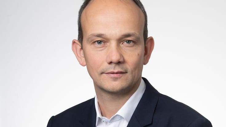 <p>Zoltan Szelyes ist Eigentümer und CEO der Macro Real Estate AG. Er ­berät Grossinvestoren bei ihren Immobilienanlagen.</p>